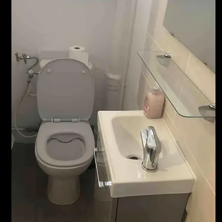 Apartman 2 Pieces Proche De Paris